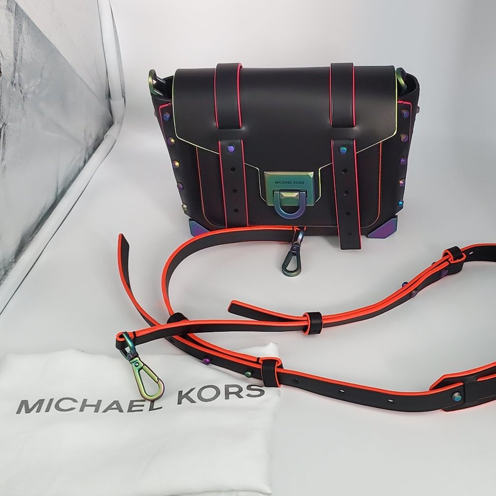 Michael Kors Manhattan Contrast Trim Crossbody Sm